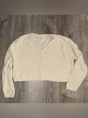 Billabong Cream V-Neck Cropped Sweater Top